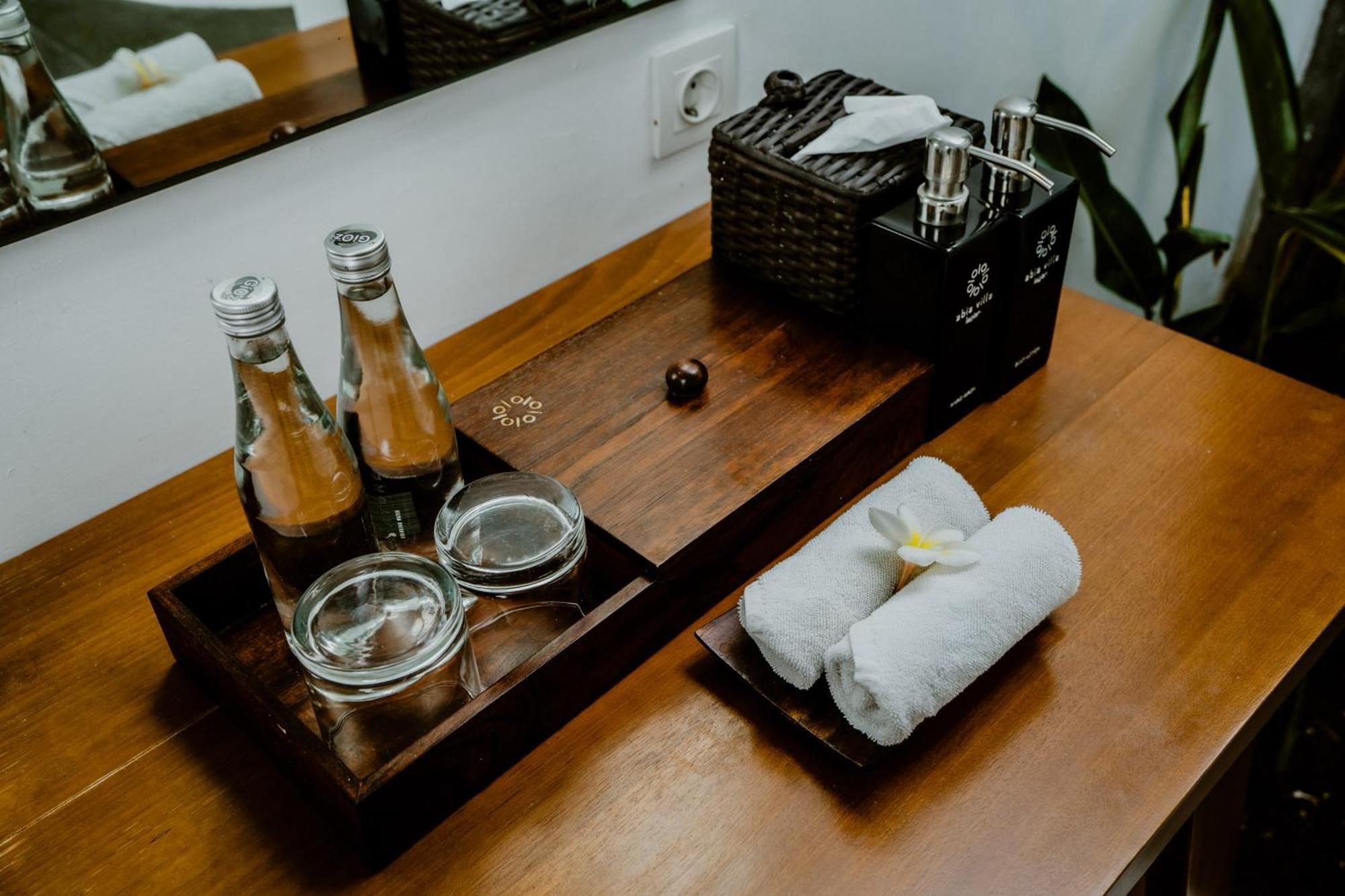 Abia Villa Legian Bagian luar foto