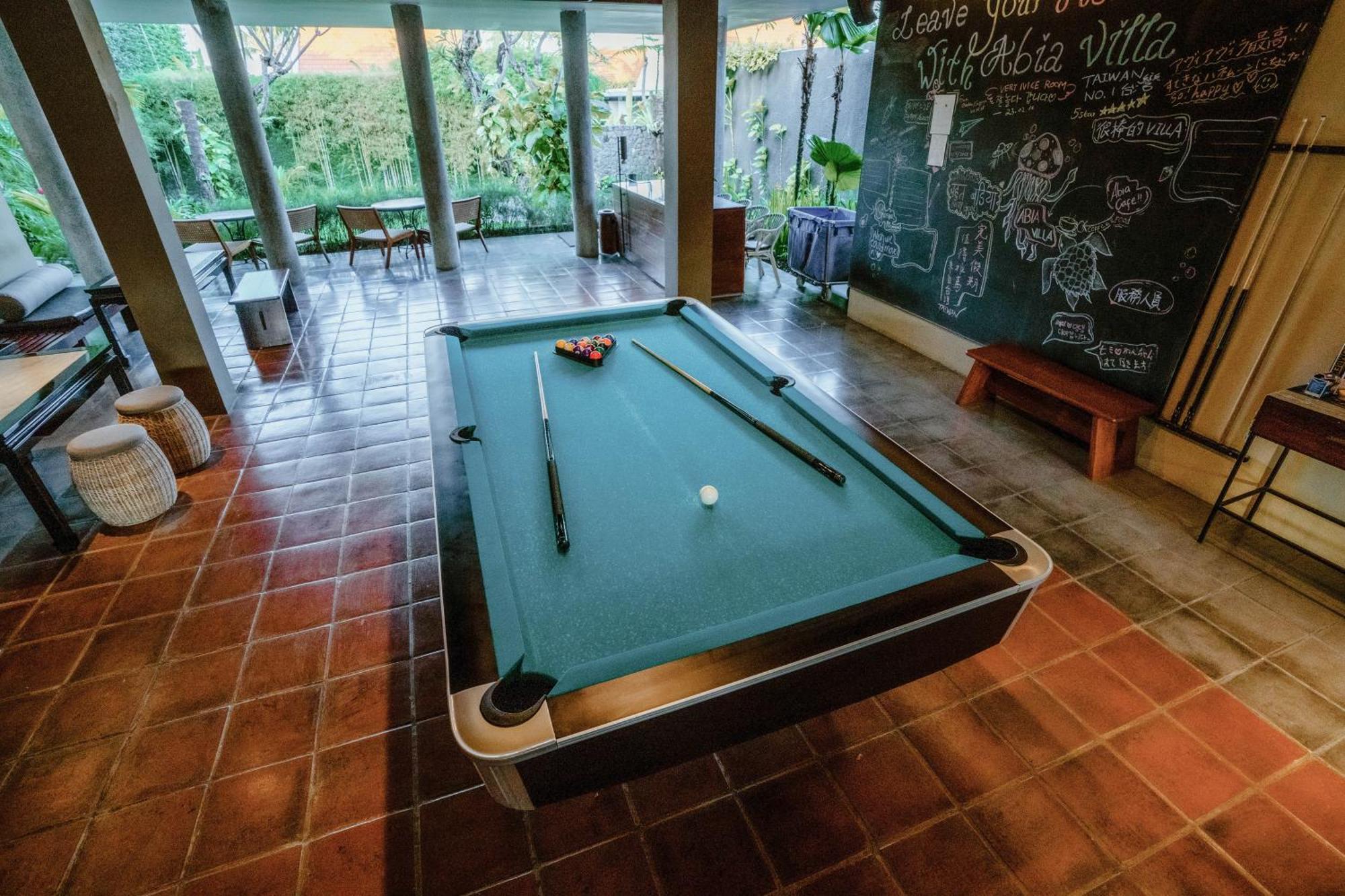 Abia Villa Legian Bagian luar foto